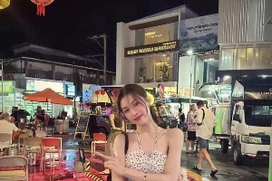 钟楚曦自律减重30斤，168cm47kg成内娱身材标杆