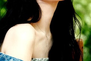 杨紫最新高清壁纸美图 | 全面屏手机壁纸下载