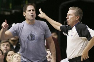 马克·库班与NBA裁判的恩怨：小牛老板的争议行为