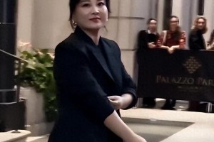 贾玲42岁生日近照曝光，瘦身成功惊艳众人